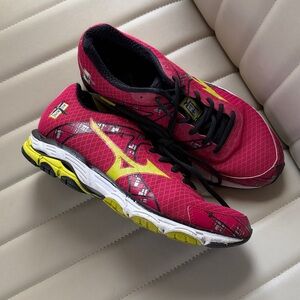 Mizuno Wave Inspire 9.5 Women’s Athletic Running Shoes Sneakers